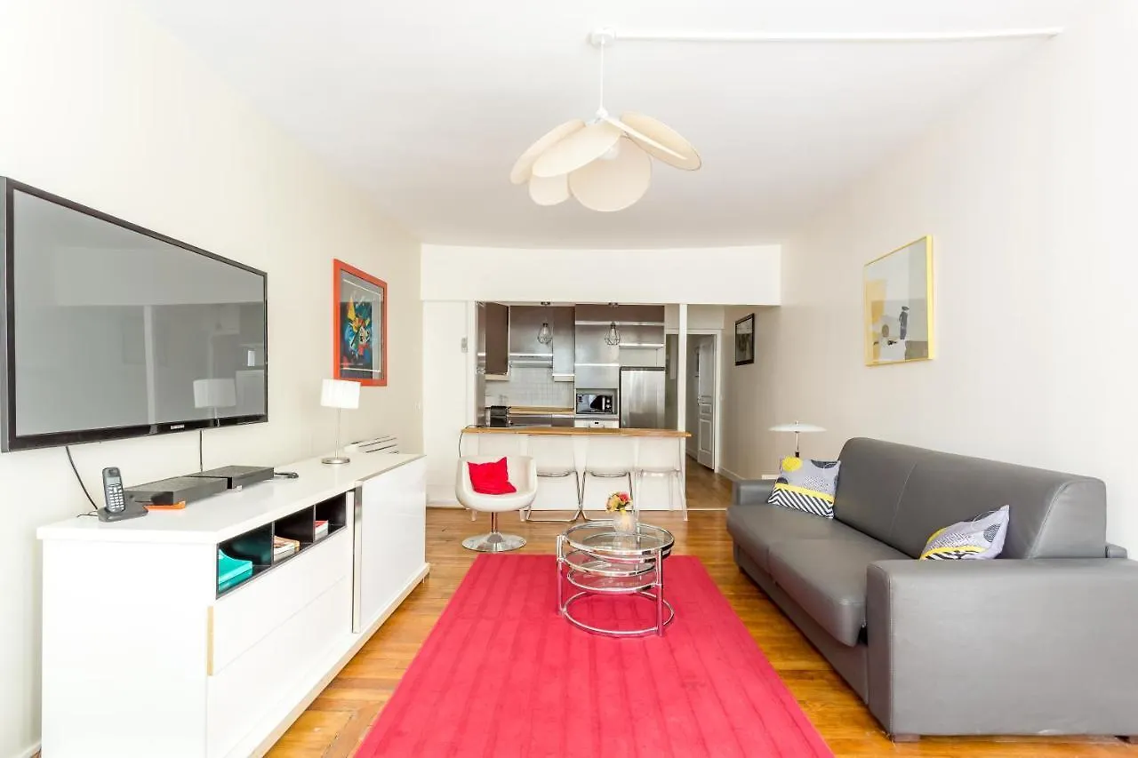 Apartamento Saint Honore Louvre With Ac París