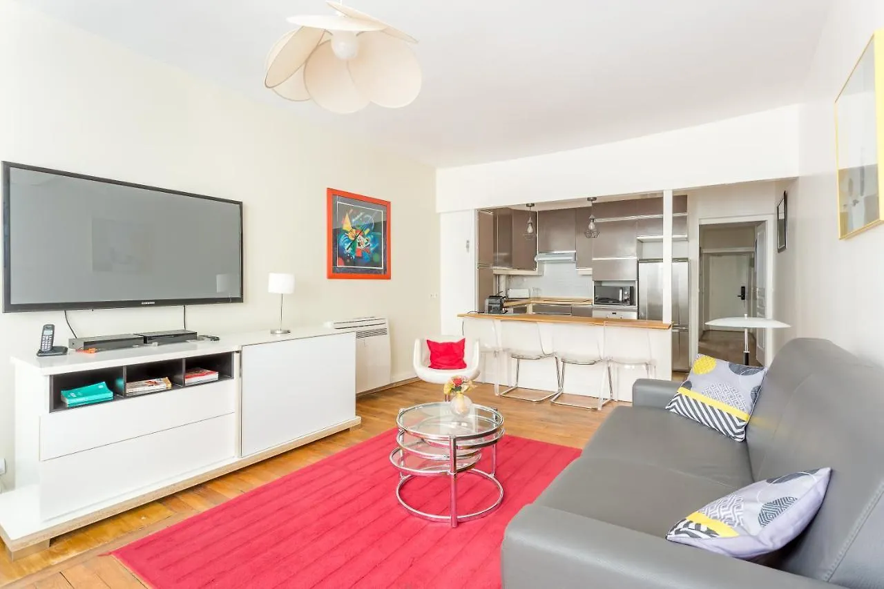 Apartamento Saint Honore Louvre With Ac París Francia